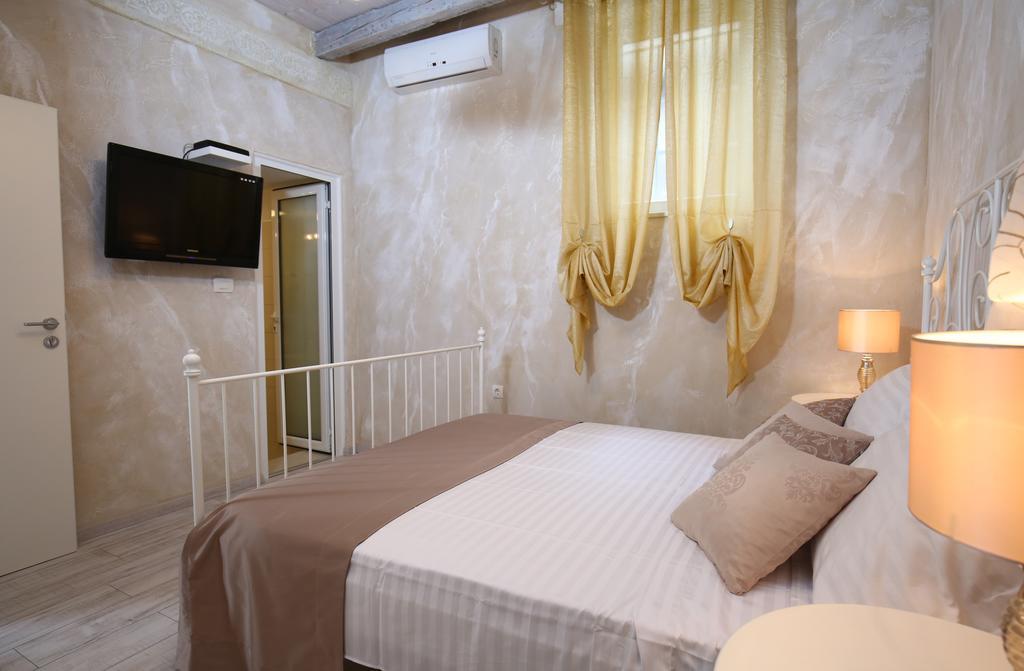 ספליט Luxury Lidija Rooms מראה חיצוני תמונה