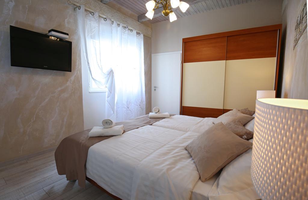 ספליט Luxury Lidija Rooms מראה חיצוני תמונה